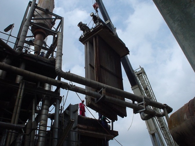Reconstruction of the flue gas reboiler for PHRC